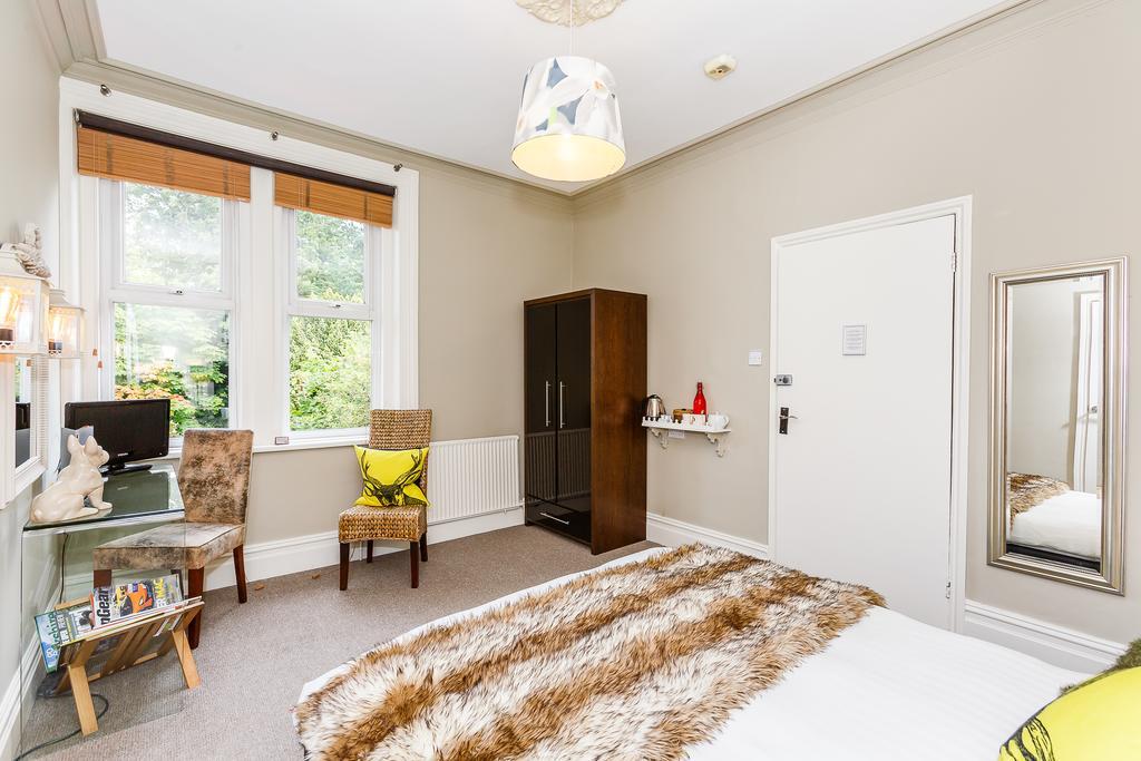 The Bijou Hotell Harrogate Exteriör bild