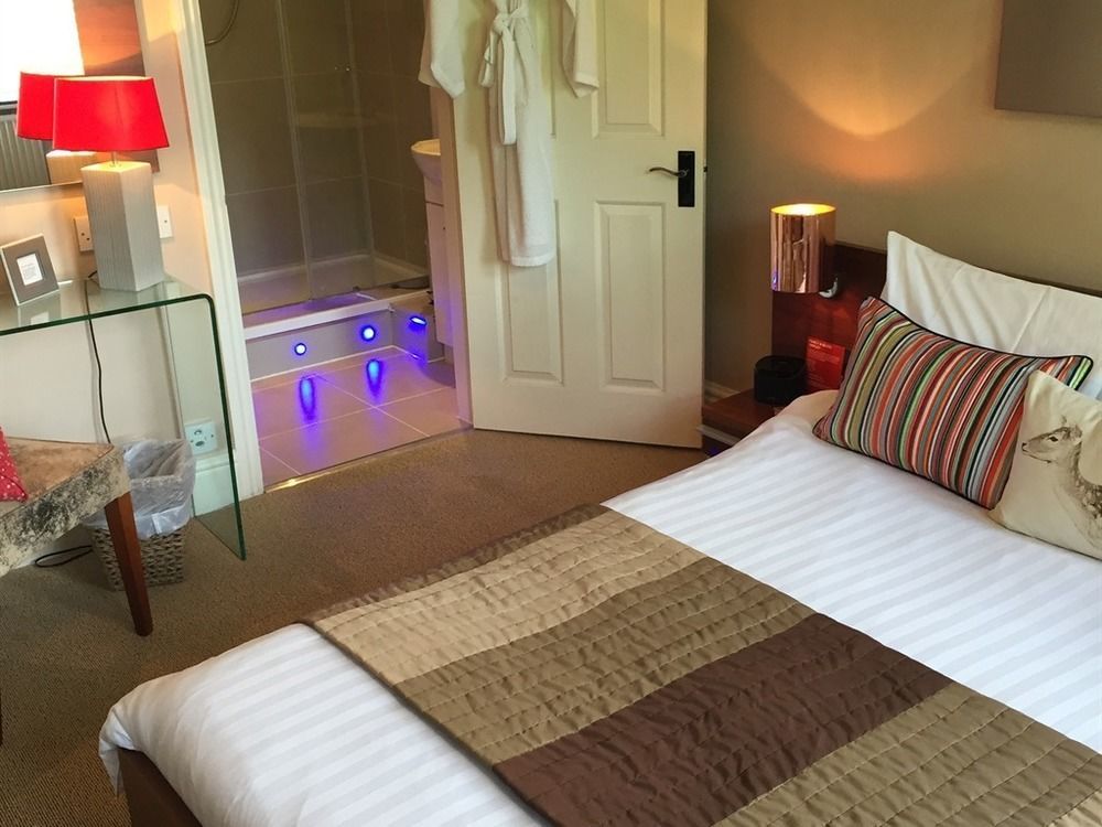 The Bijou Hotell Harrogate Exteriör bild
